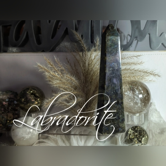 Cluster Fux Crystals Other - Labradorite Flash Crystal Tower (chipped tip)